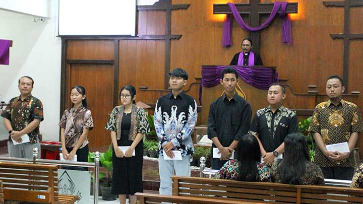 gallery kegiatan, Peneguhan Komisi Multimedia GKJ Baki, Komisi Multimedia, gereja kristen jawa, gkj, gkj baki, gereja kristen jawa baki, baki, sukoharjo, gkj klasis sukoharjo, klasis sukoharjo, klasis, sinode gkj, sinode 